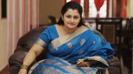 Pagal Nilavu S04E46 Malar Feels Humiliated Full Episode