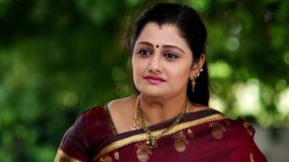 Pagal Nilavu S04E48 Malar Walks Out On Sakthi Full Episode