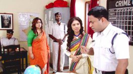 Patol Kumar S14E10 Shubhaga Files A Complaint Full Episode