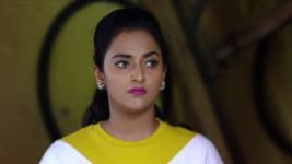 Piriyadha Varam Vendum S01E196 20th March 2020 Full Episode