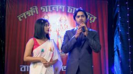 Pratidaan S04E385 Pallabi Can't Believe Her Eyes Full Episode