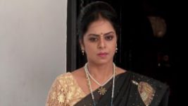 Raktha Sambandam S01E28 16th May 2018 Full Episode