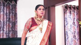 Ramulamma S08E38 Indrani Searches For Raja Full Episode