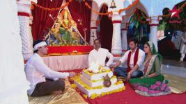 Saraswatichandra S04E05 Kumud sees Saraswatichandra Full Episode
