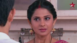 Saraswatichandra S04E10 Kumud denies accepting prasad Full Episode