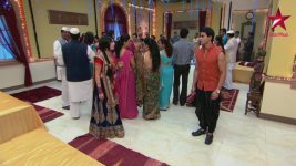 Saraswatichandra S04E30 Kusum is surprised Full Episode
