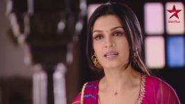 Saraswatichandra S04E69 Kusum asks Kumud to stop Saras Full Episode