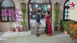 Saraswatichandra S05E28 Kumud tells Saras about Kusum Full Episode