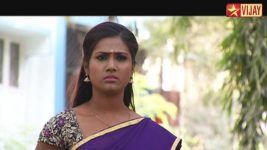 Saravanan Meenatchi S02E26 Ambarasan finds a slipper Full Episode