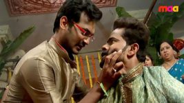 Sashirekha Parinayam S04E23 Abhi Beats Up Ajay Full Episode