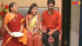 Sashirekha Parinayam S07E50 Sashi Plays Pranks on Abhi Full Episode