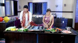 Sashirekha Parinayam S09E18 Abhi, Sashi Cook Together Full Episode