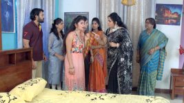 Sashirekha Parinayam S11E17 Alekya's Mother Slaps Her Full Episode