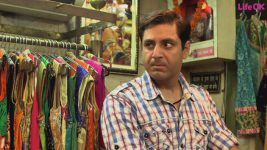 Savdhaan India S04E06 Clothing store scandal Full Episode