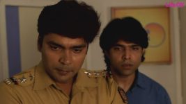 Savdhaan India S08E12 A senior citizen is found missing Full Episode