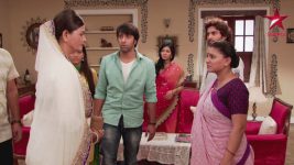 Suhani Si Ek Ladki S15E24 Yuvraaj refuses to go with Dadi Full Episode