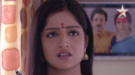 Tomay Amay Mile S07E31 Nishith gifts the pen to Ushoshi Full Episode