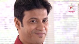 Tumi Asbe Bole S07E15 Nandhini gives money to Ronit Full Episode
