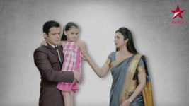 Yeh Hai Mohabbatein S07E22 Simi decides to stay with Param Full Episode