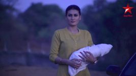 Yeh Hai Mohabbatein S26E36 Nidhi Abducts the Baby Full Episode