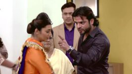 Yeh Hai Mohabbatein S42E26 Raman Throws Ishita Out Full Episode