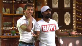 Comedy Nights with Kapil S01 E60 It's colorful and musical holi on Comedy Nights