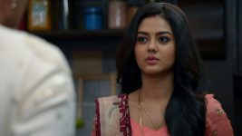 Kena Bou (Bengali) S01 E82 Purobi follows Anjali!.