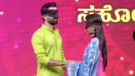 Raksha Bandhan  Nandini's blindfold challenge!