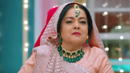 Meri Saas Bhoot Hai S01 E27 Som Helps Gaura