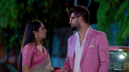 Bangla Medium S01 E102 Indira Cares for Bikram