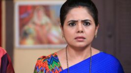 Geetha S01 E829 Susheela's nightmare becomes real