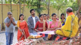 Geetha S01 E831 The foreteller Geetha and Vijay