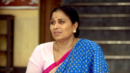Jivachi Hotiya Kahili S01 E214 VDO Officer At Rangde Patil's House
