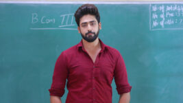 Kaatrukkenna Veli S01 E642 Surya Praises Vennila