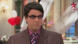 Pyaar Ka Dard Hai Meetha Meetha Pyaara Pyaara S02 E28 Aditya gifts a photo collage