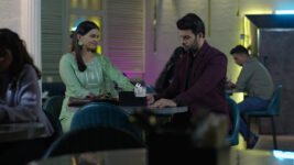 Tharala Tar Mag S01 E53 Priya, Arjun on a Date?