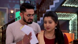 Tumpa Autowali S01 E305 Abir lashes out on Tumpa
