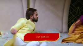 Brahma Mudi S01 E105 Rahul Cautions Shruthi
