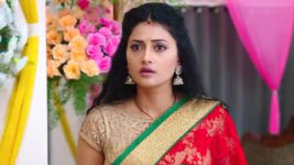 Ennenno Janmala Bandham S01 E411 Chithra in a Fix