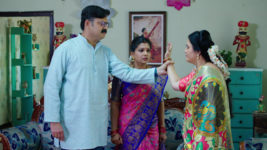 Avunu Valliddaru Istapaddaru S01 E103 Padma Gets Aggressive