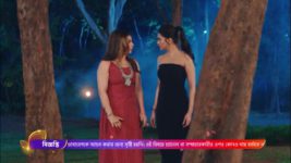 Naagin (Colors Bangla) S06 E244 Prarthana takes care of Raghu