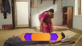 Sahkutumb Sahaparivar S01 E956 Suryakant Prays For Sarita