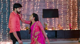 Nuvvu Nenu Prema S01 E329 Vikramaditya's Firm Call