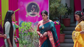 Vantalakka S01 E311 Vedawathi Humiliates Varalaskhmi