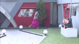Bigg Boss (Colors tv) S06 E33 Two minutes to grab the ration