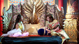 Chandira Nandhini S03 E30 Chandhira Suspects Rupa