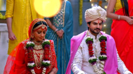 Dheere Dheere Se S01 E164 New Beginnings for Raghav, Bhawana!