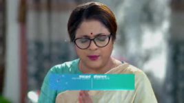 Ekka Dokka S01 E372 Radhika, Dr. Guha's Bhaat-Kapor