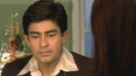 Kumkum Ek Pyara Sa Bandhan S03 E35 Sumit Leaves Kumkum Alone