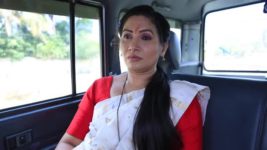 Geetha S01 E971 Danger for Bhanumati